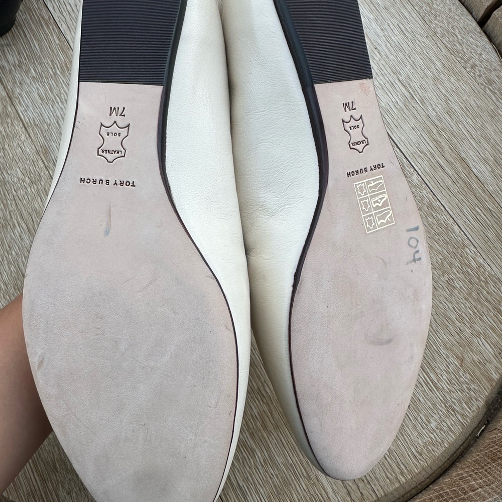 Tory Burch Eleanor Loafer - Picture 4 of 4